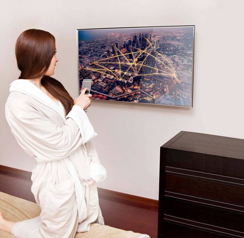 Profesionální nástěnný držák na televizi nebo monitor Edbak GD03