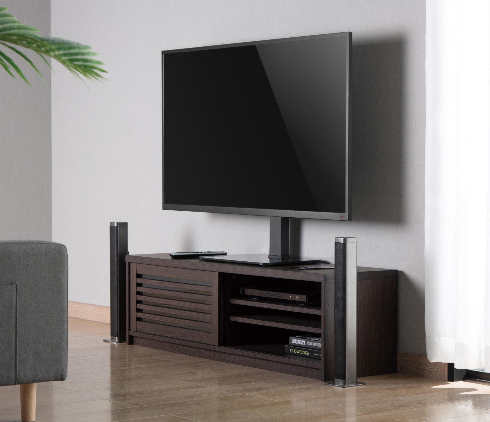 Kvalitní otočný dizajnový stolní držák na Tv Fiber Mounts FM05