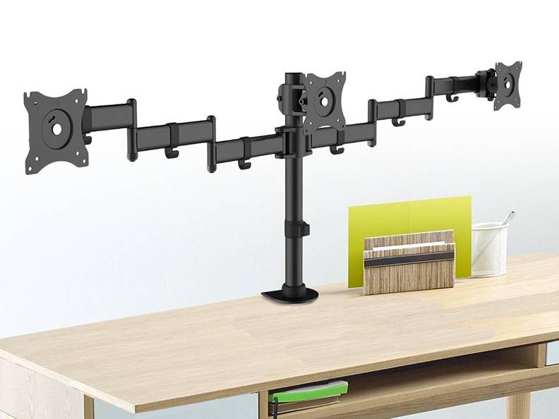 Stolní držák na 3 monitory v řadě vedle sebe, možnost natočení do paraboly i hyperboly nebo ponechání v rovině, nezávislé polohování monitorů - Fiber Mounts M6C91