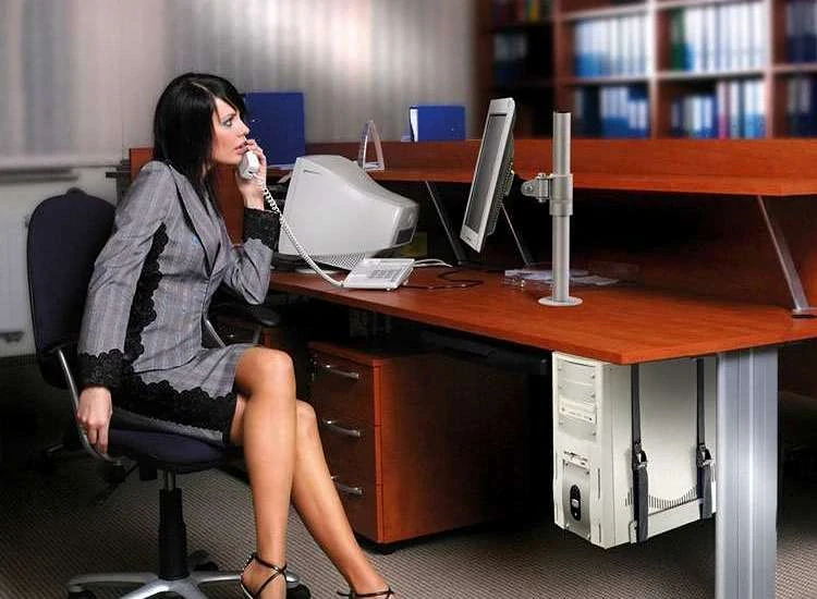 Profesionální držák na monitor s uchycením na stůl Edbak SV01 profesionalní